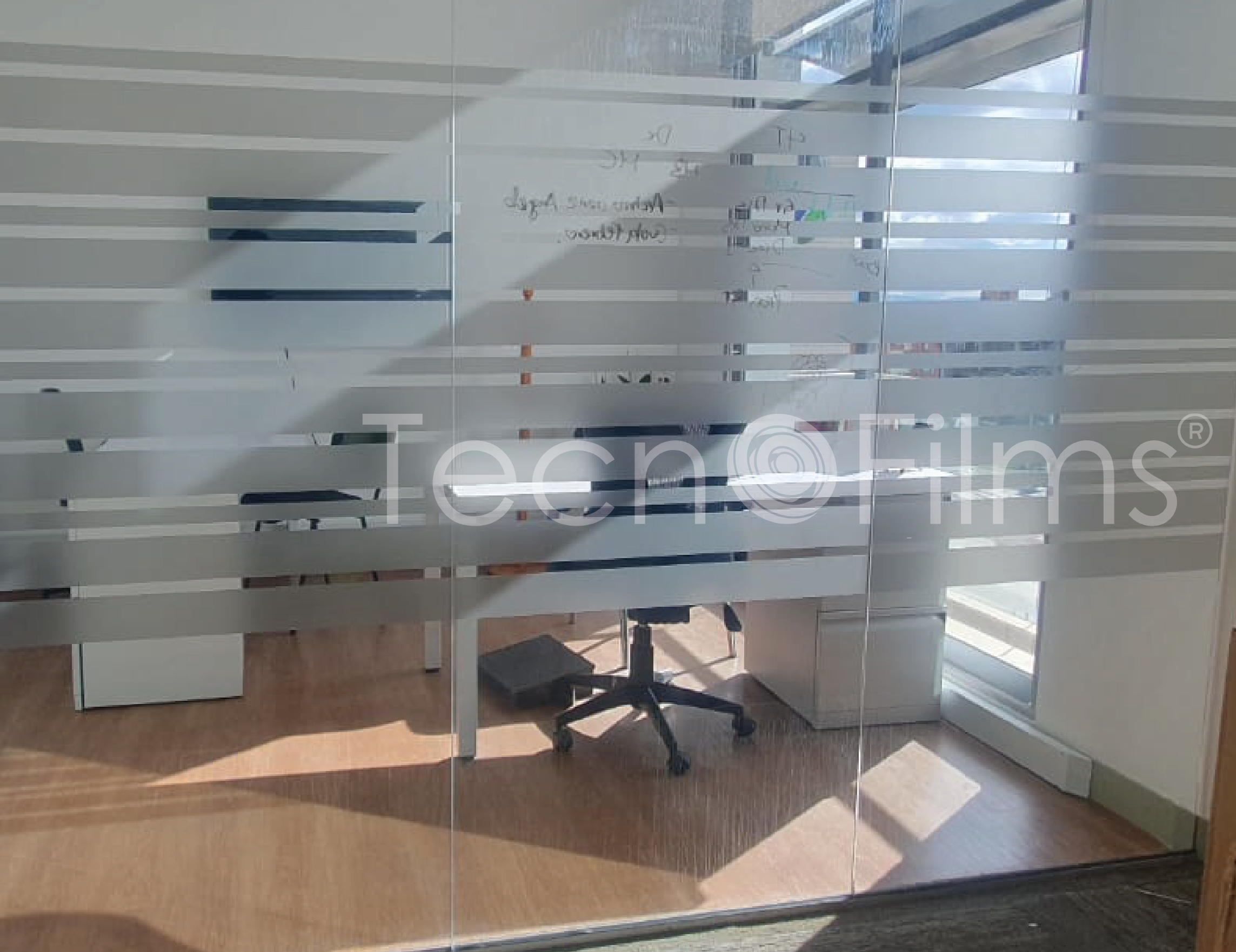 institucional-01