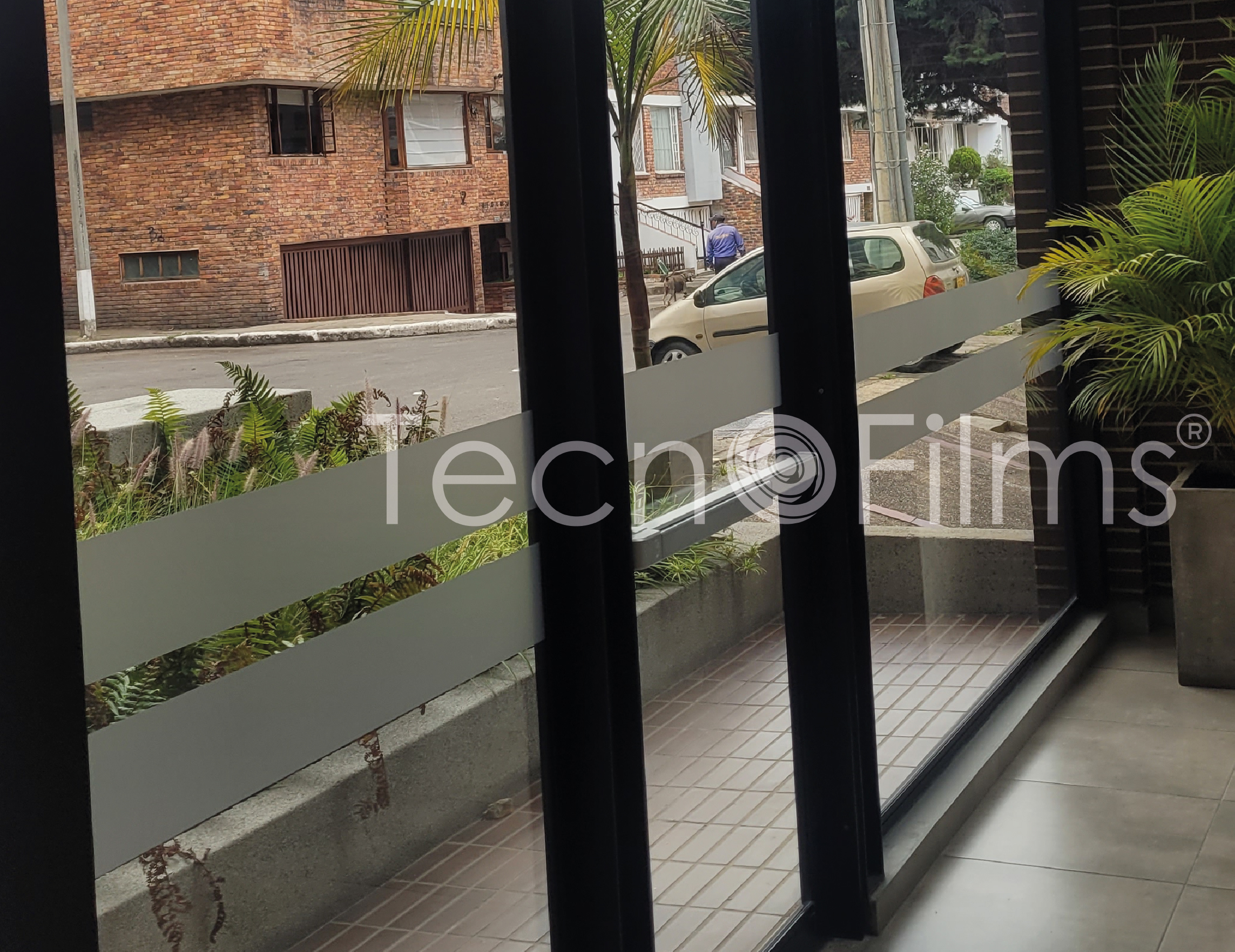 institucional-04